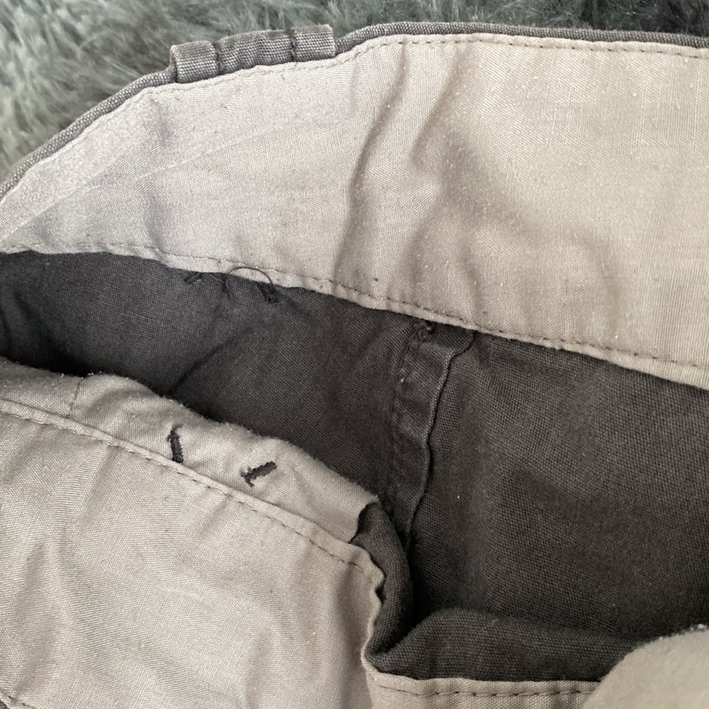 Old Navy dark grey shorts - Picture 12 of 17
